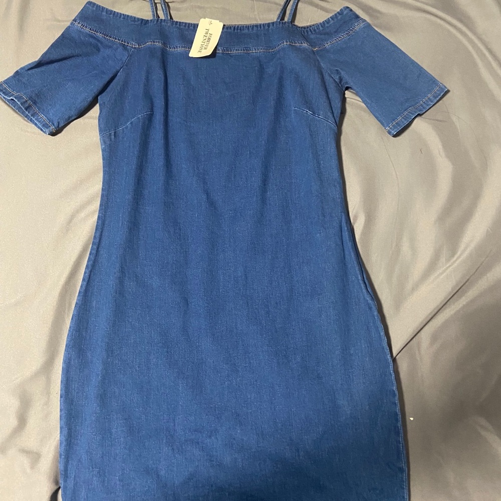 Denim dress off the shoulder